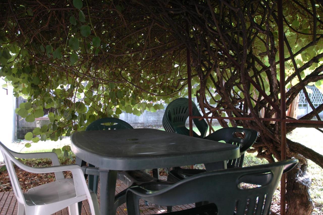 B&B Villa Carolina Vaprio dʼAdda Dış mekan fotoğraf